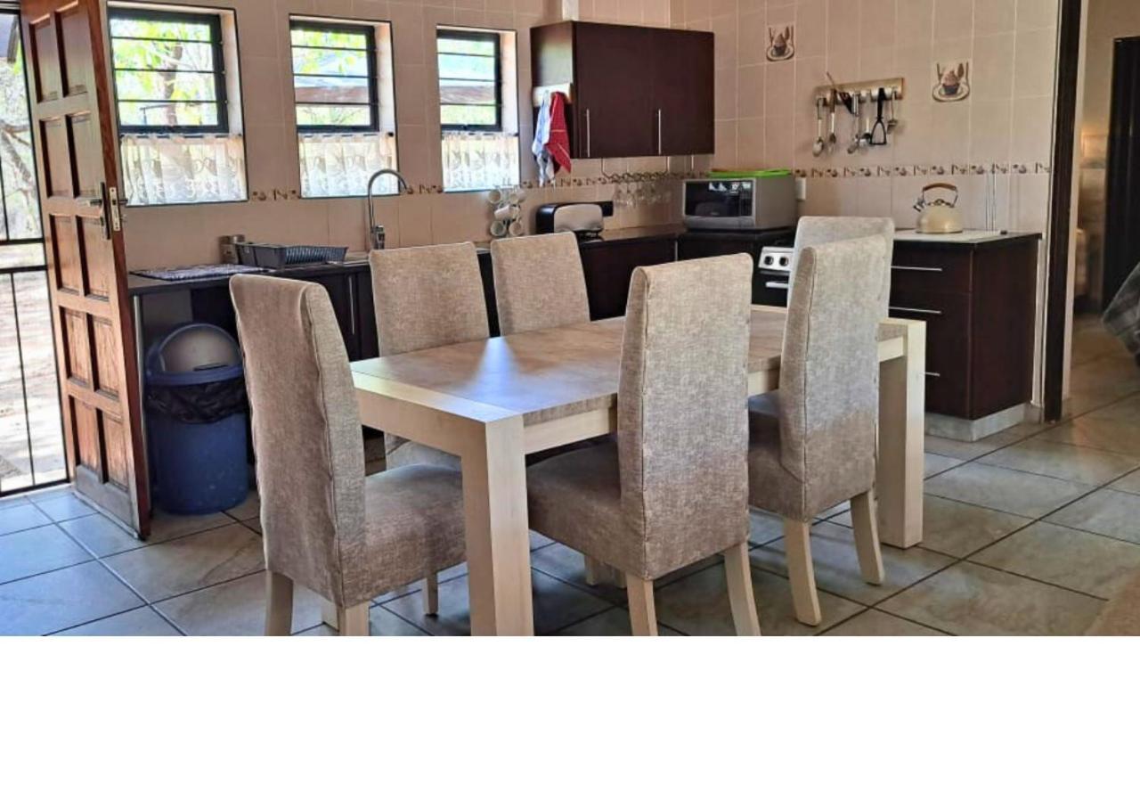 Lion King Villa Марлот Парк Екстериор снимка
